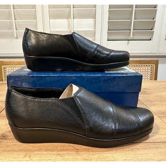 SAS Nora Slip On Loafer Black/Lizard Size 10 Slim NIB Leather Comfort Modern - Picture 2 of 12